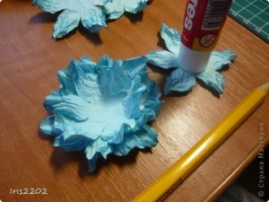 Фото: Пропонуємо зробити ароматну квітку з паперу