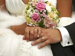 Фото: Незважаючи на АТО, у Полтаві не зменшується весільний ажіотаж