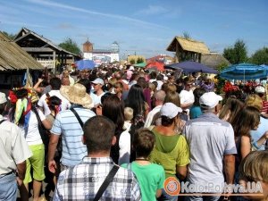 Фото: Бути чи не бути Сорочинському ярмарку