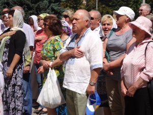 Фото. У Полтаві молилися за мир в Україні