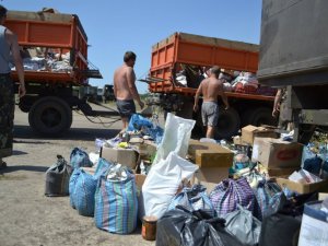 Жителі Лохвицького району передали в зону АТО 25 тонн допомоги