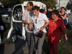 Мітинг у Полтаві щодо комунальних тарифів: організатора забрала швидка