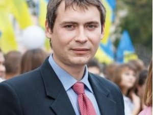 Фото: ОЛЕГ КОРОБОВ: "ОСВІТА СТАЄ ВСЕ ДОРОЖЧОЮ, АЛЕ ВТРАЧАЄ НА ЯКОСТІ