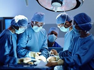 Фото: Українські хірурги безкоштовно проводитимуть операції на обличчі бійцям АТО