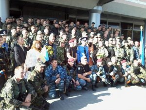 "Спасибі, хлопці!" – у Полтаві зустрічали бійців із зони АТО