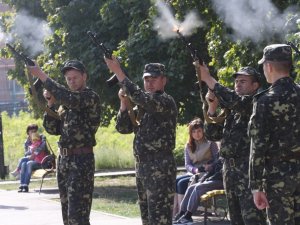 На міський захід прийшли чинний та екс-міський голова Полтави