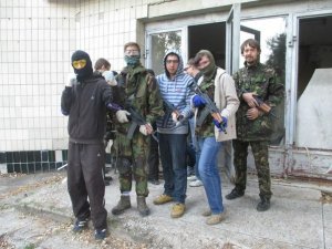 Фото: Під Полтавою молодь три дні вчилася воювати