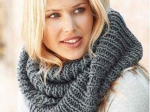 Як носити шарф-хомут або снуд: поради і фото