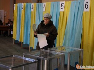 Фото: Явка виборців на Полтавщині сягнула 54,5%