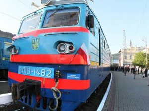 Фото: Через бойові дії на Сході Укрзалізниця обмежила деякі маршрути поїздів