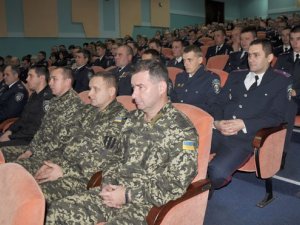 Фото: День міліції полтавські правоохоронці вирішили не святкувати