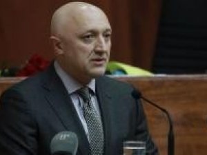 Фото: Голова Полтавської ОДА запропонував вручити депутатам міськради повістки на передову