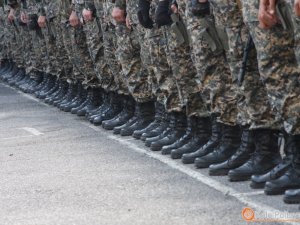 Фото: Полтавських міліціонерів вивели з-під Дебальцевого: є поранені та безвісти зниклий