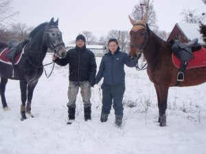 Родина переселенців із Донеччини евакуювала на Полтавщину цілу кінноспортивну школу