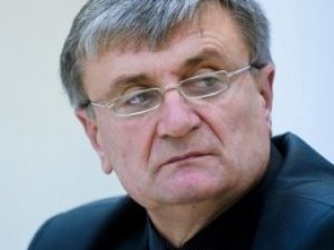 Заарештували екс-нардепа із Полтавщини за голосування за «диктаторські закони» 16 січня