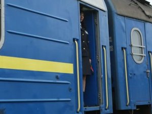 Фото: На Великодні свята призначили додаткові потяги через Полтаву