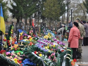 Фото: Кадрові зміни, сесія по-полтавськи, байкери і битва човнів: що відбувалося у Полтаві минулого тижня