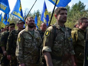 «І ПОВІЄ ОГОНЬ НОВИЙ З ХОЛОДНОГО ЯРУ»