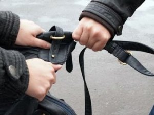 Фото: У Миргороді троє студентів грабували людей уночі