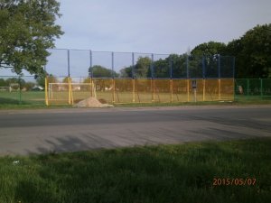 Фото: На Полтавщині на футбольному полі встановили патріотичні ворота