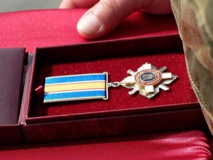 Фото: Президент посмертно нагородив п’ятнадцятьох військовослужбовців із Полтавщини