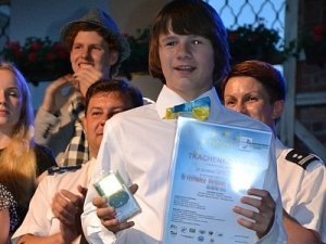 Фото: Юний співак із Комсомольська отримав нагороду на фесті у Польщі