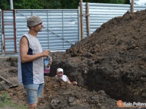 Фото: Робітника звільнили з підприємства за те, що сказав правду журналісту про затримку зарплати