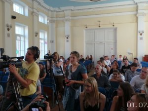 Фото: «Громадські» журналісти в Полтаві говорили про застарілість традиційних ЗМІ та враження від медіатуру Україною