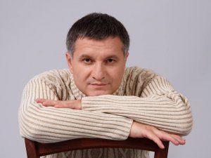 Аваков про бійку між Капліним і Мамаєм:"Сором і аналогія застарілого конфлікту між голубими і проститутками"