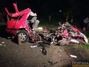 Фото: У ДТП за участю голови КСУ побільшало загиблих: у лікарні померла дитина (оновлено)