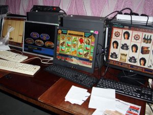 Фото: У Кременчуці "накрили" підпільне компьютерне казіно