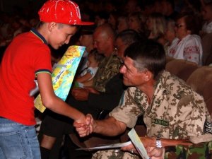 Фото: Двох загиблих полтавців нагородили орденами «За мужність» посмертно