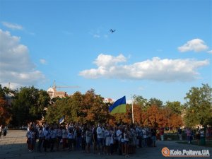 Зникнення символіки з орла, Свято першачків з політичним підтекстом та мітинги – топ-події у Полтаві за тиждень