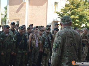 Фото: Пораненим учасникам АТО та демобілізованим полегшили прийняття на держслужбу