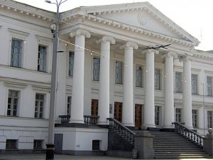 Полтавська міська рада – єдина в Україні не каже, хто з депутатів прогулює сесії