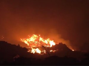 Пожежа на Макухівському сміттєзвалищі – як це було (ВІДЕО)