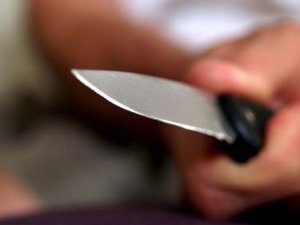 Фото: На Полтавщині жінка ножем травмувала свого співмешканця