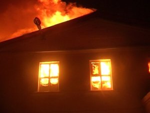 Фото: На Полтавщині жінка підпалила будинок 80-річній сусідці