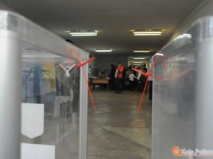 Фото: У Полтаві під час голосування зафіксували багато порушень (відеофакти)