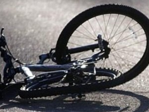 Фото: Полтавець  на «БМВ» на смерть збив велосипедиста