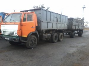 Фото: На Полтавщині у вантажівці знайшли тіло водія
