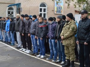 У Полтаві провели на службу в армію призовників (фото та відео)