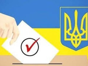 Фото: Напередодні виборів у Полтаву завезли ручки зі зникаючим чорнилом