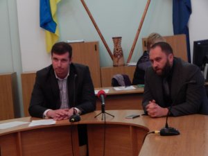 Новообрані депутати міськради пропонують полтавцям брати попкорн і дивитись сесію онлайн