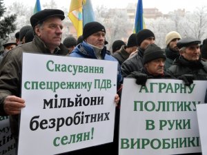 У Полтаві мітингували аграрії з усієї області (ФОТО, ВІДЕО)