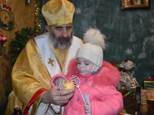 У гості до Святого Миколая: полтавські волонтери відновлюють українські традиції