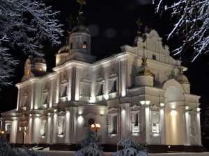 Фото: Полтавським волонтерам передали кошти на два прибори нічного бачення замість вкрадених напередодні