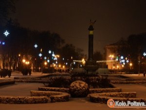 Фото: Сесія без мера, Новий рік зі снігом та бійка через Леніна: огляд подій за тиждень