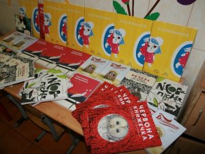 Фото: Київське видавництво подарувало полтавській малечі «книжки під подушку»