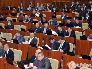 Сесія Полтавської обласної ради: чи винен нардеп Жеваго